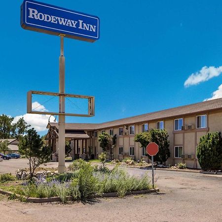 Rodeway Inn โคโลราโดสปริงส์ ภายนอก รูปภาพ